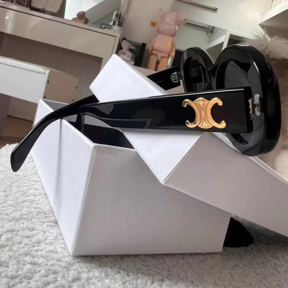 CELINE Women's Triomphe Round Sunglasses - Picture 4 of 4